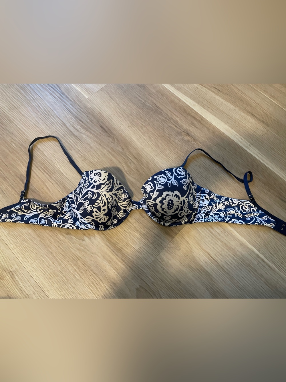 aerie Navy and Cream Floral Underwire Bra